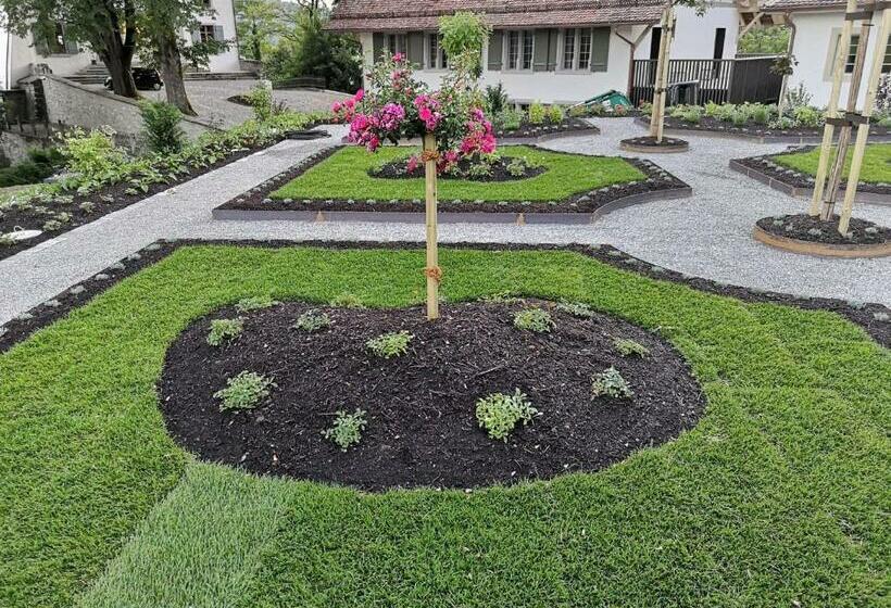 Отель Resort Schloss Rued