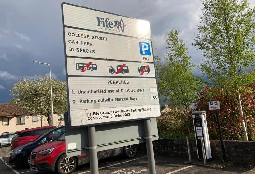 بنسيون 30 College Street, Buckhaven, Leven, Fife, Ky81jx