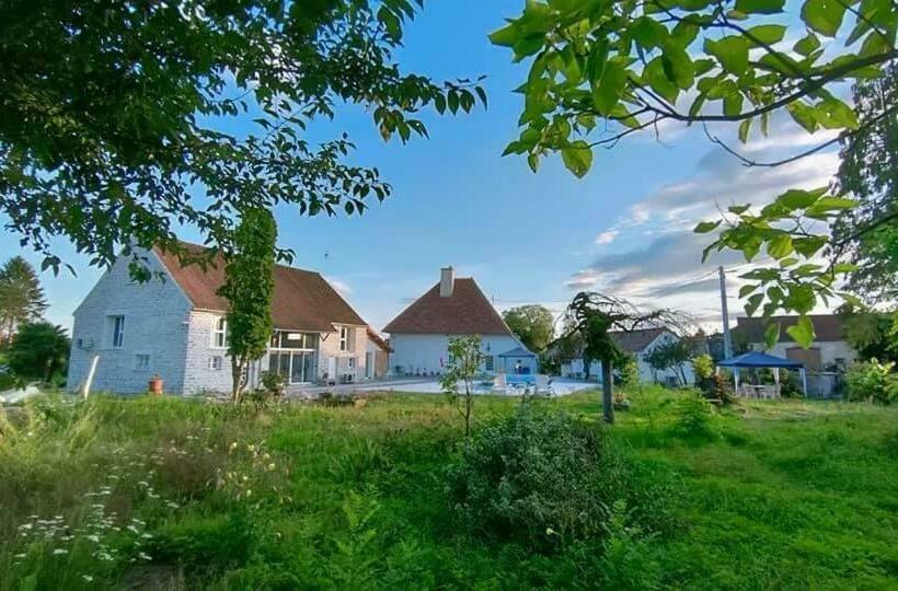 Пансион Domaine Ravy La Camélia