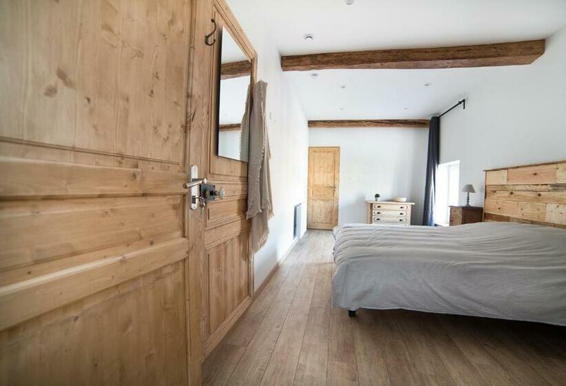 Пансион Les Chambres D Hotes De Sophie