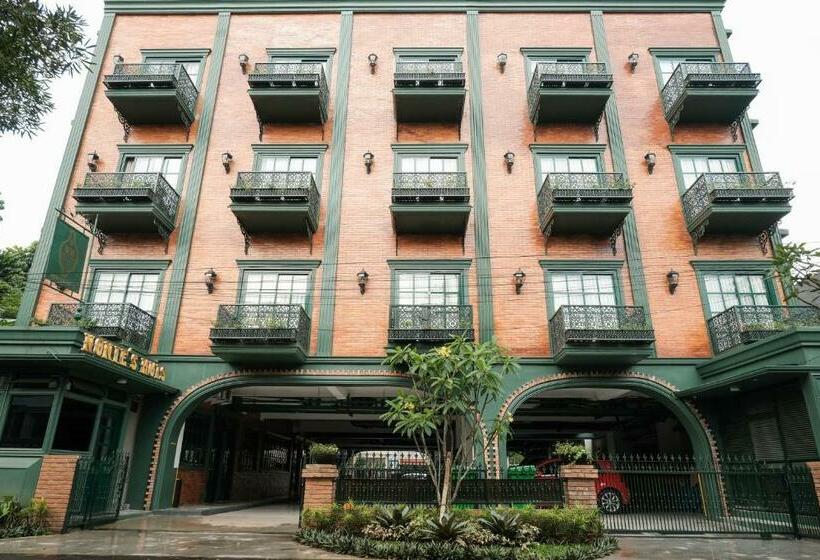 Пансион Nonies Huis Cibubur