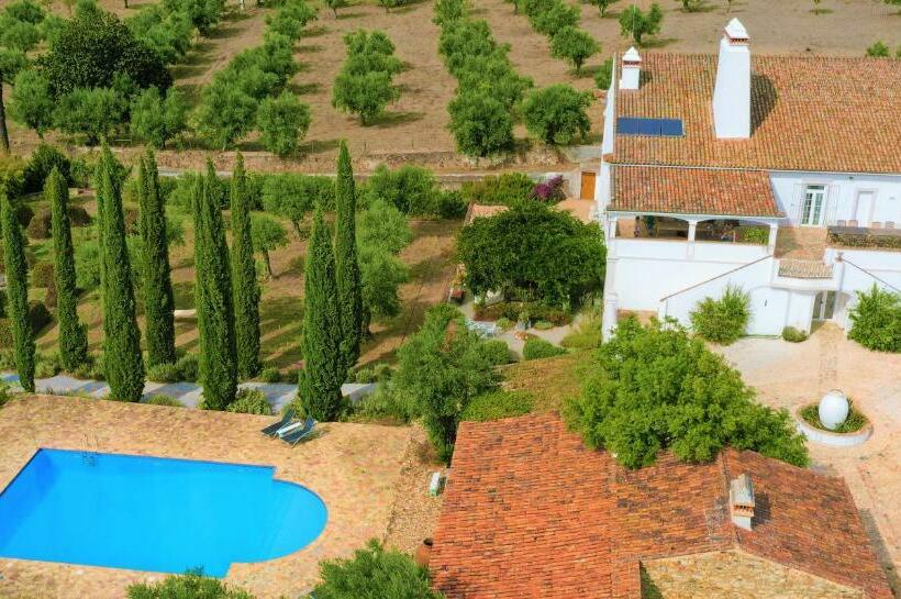 Bed and Breakfast Assumar Country House