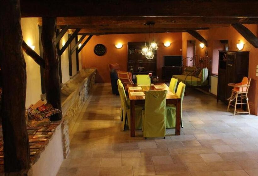 ベッドアンドブレックファースト Le Dô D Anne