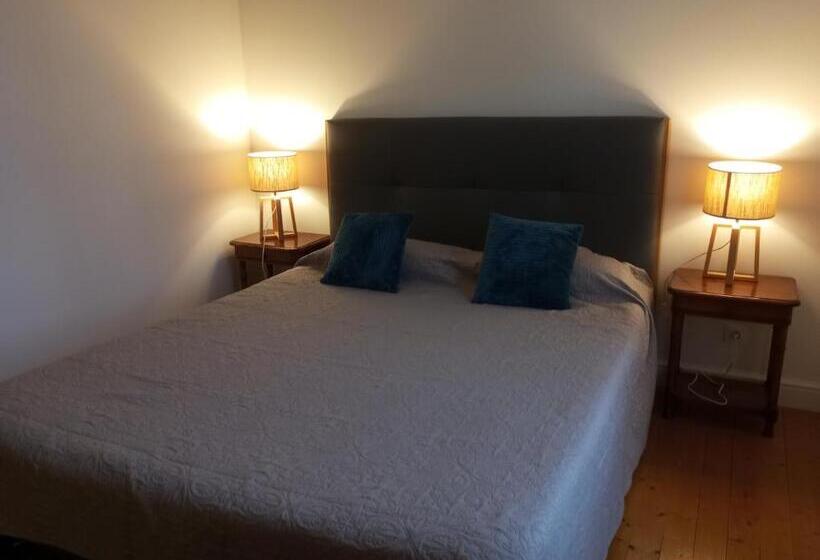 مبيت وإفطار Les Ormes De Belluire