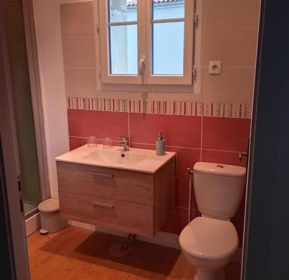 مبيت وإفطار Les Ormes De Belluire