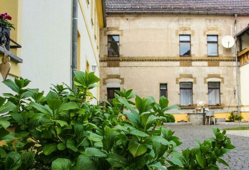 Отель Bauernhof Gerth
