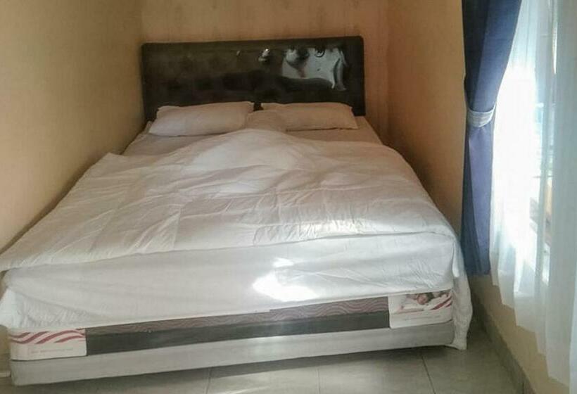 Отель Max`s Kost