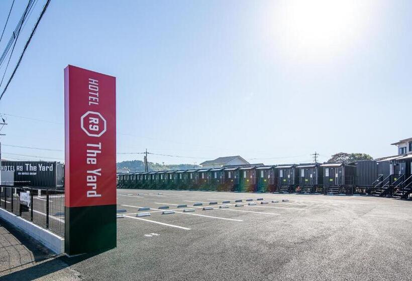 فندق R9 The Yard Isa