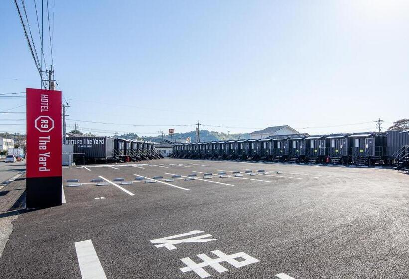 فندق R9 The Yard Isa