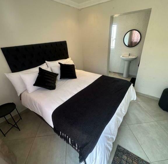 Mphagahle B&b