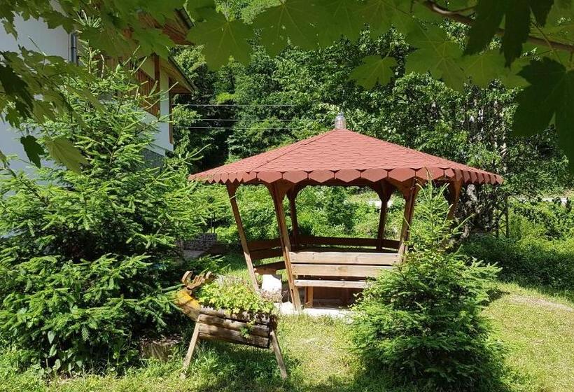 リゾートホテル Orlova Skala Holiday Village