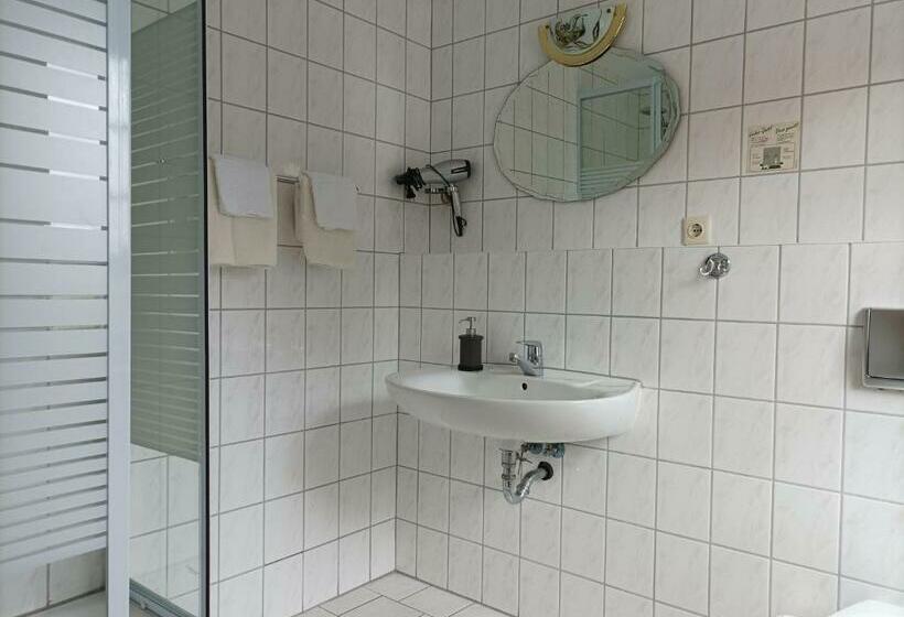 호스텔 Pension Landgasthof Darzer Eck