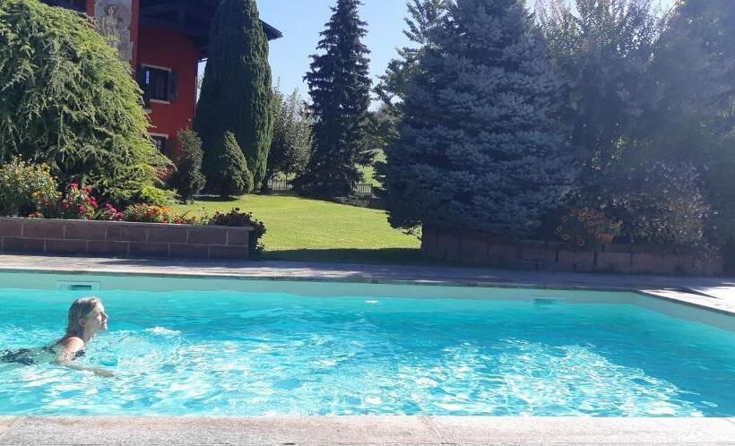 مبيت وإفطار L Isola Dla Cerrea