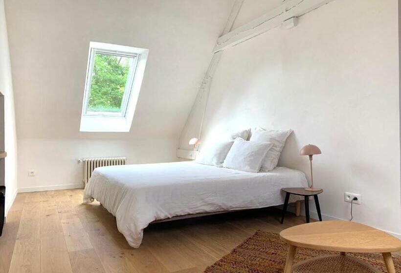 ベッドアンドブレックファースト La Maison Vivante, Chambres D Hotes Au Coeur Du Perche