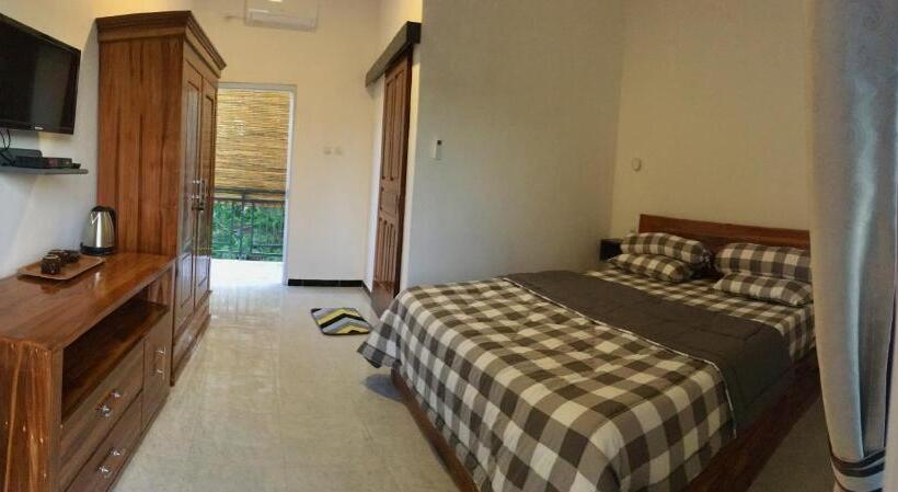 تختخواب و صبحانه Lope Homestay