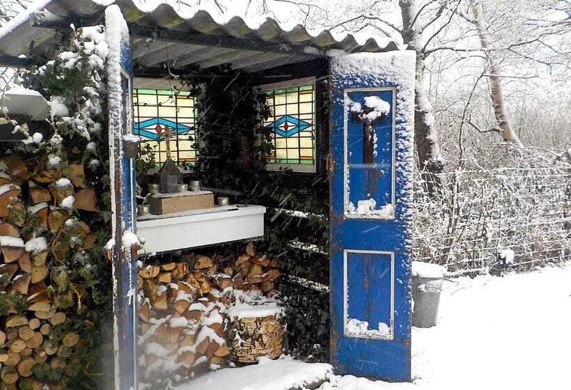 مبيت وإفطار Natuurhuisje  T Poepekrus