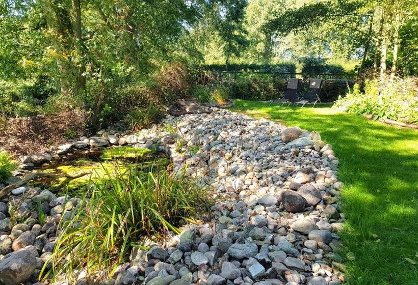 مبيت وإفطار Natuurhuisje  T Poepekrus