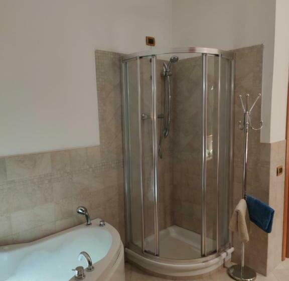 مبيت وإفطار Residenza Angioina
