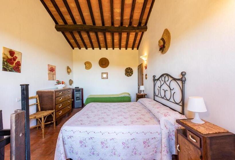 فندق Agriturismo Podere Binacco