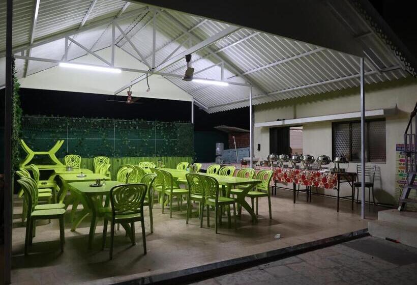 בית מלון כפרי Dolphin Rooms