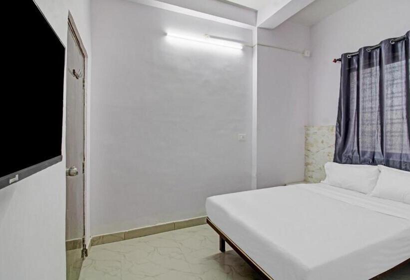 בית מלון כפרי O Rahul Service Apartment