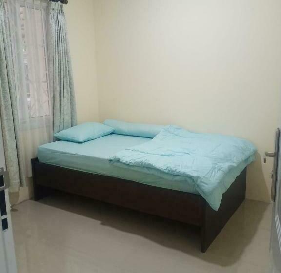 Пансион Awzguesthouse