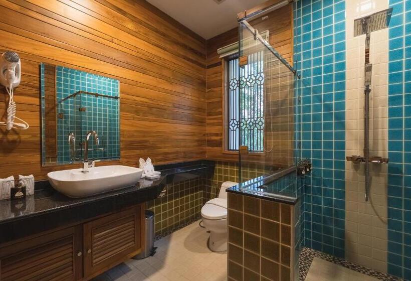استراحتگاه Vanasin Residence