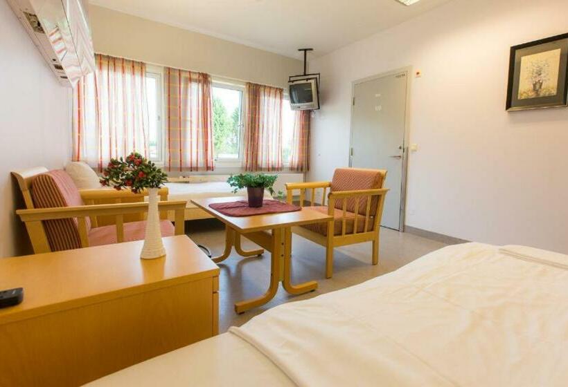 Stensby Hostel