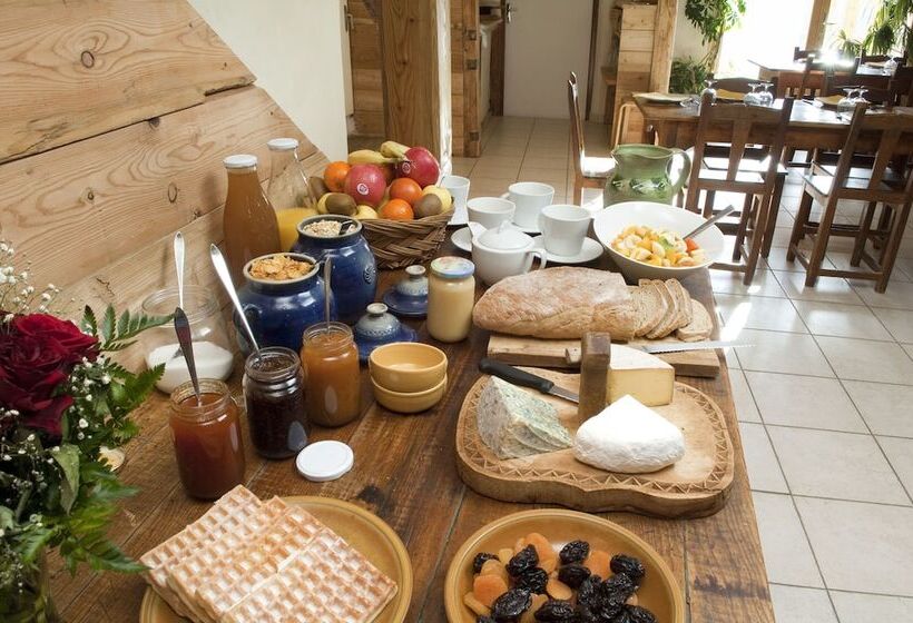 旅馆 Gîte Chalet La Vie Sauvage