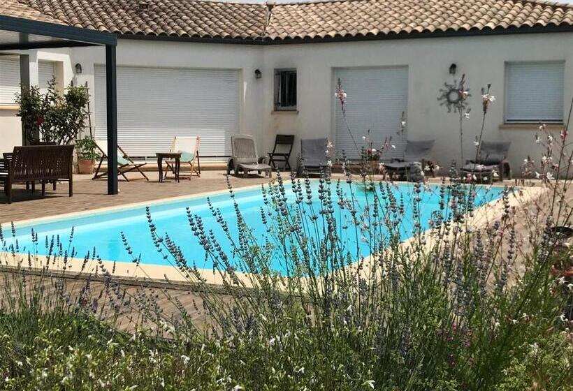 ベッドアンドブレックファースト La Rosela De La Cité