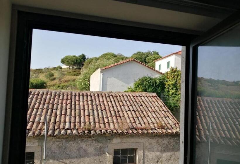 ペンション Adega Residências Artísticas   Perto De Lisboa