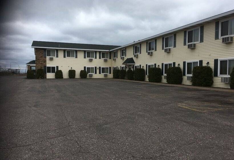 هتل Value Host Motor Inn