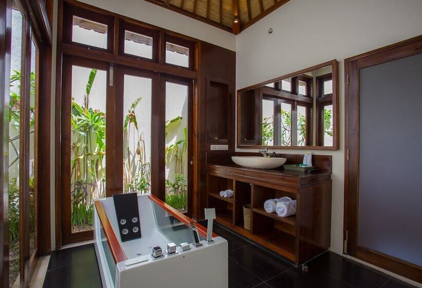 Astagina Resort Villa And Spa