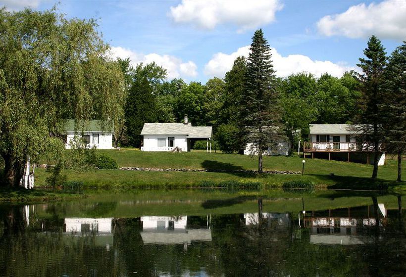 Chestnut Grove Resort