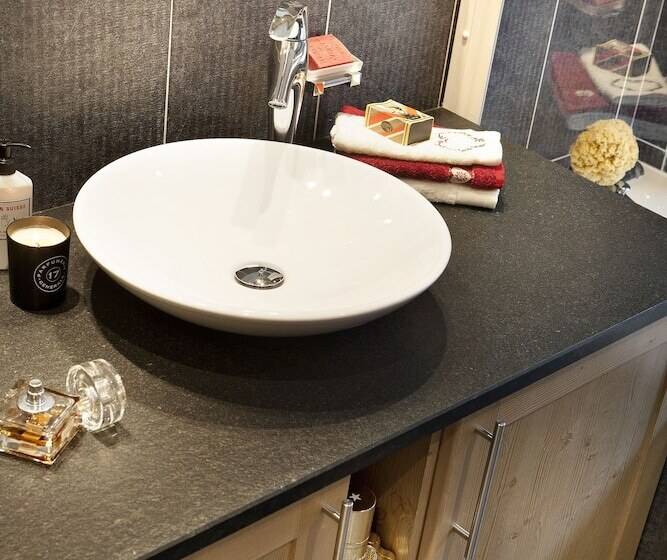 فندق Cgh Residences & Spas Les Chalets D Angele