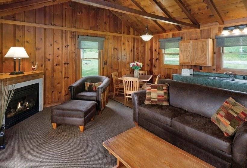 酒店 Hueston Woods Lodge & Conference Center