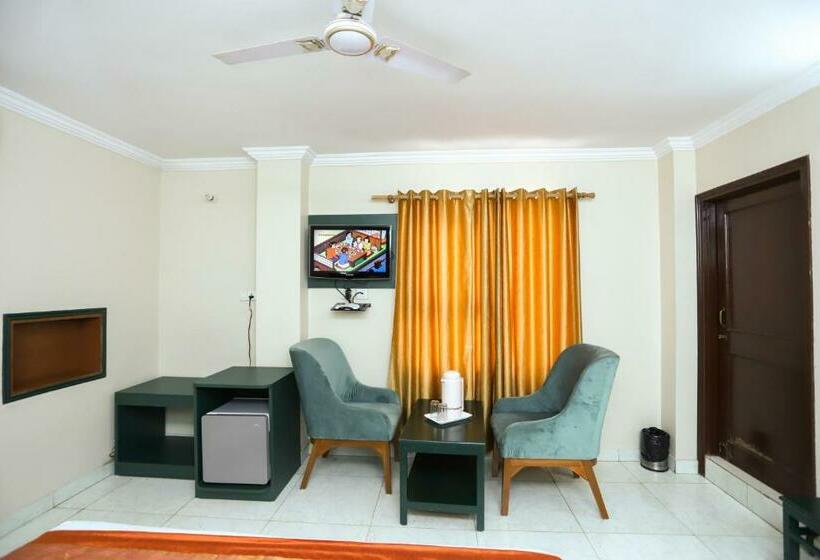 فندق Jaisingh Palace