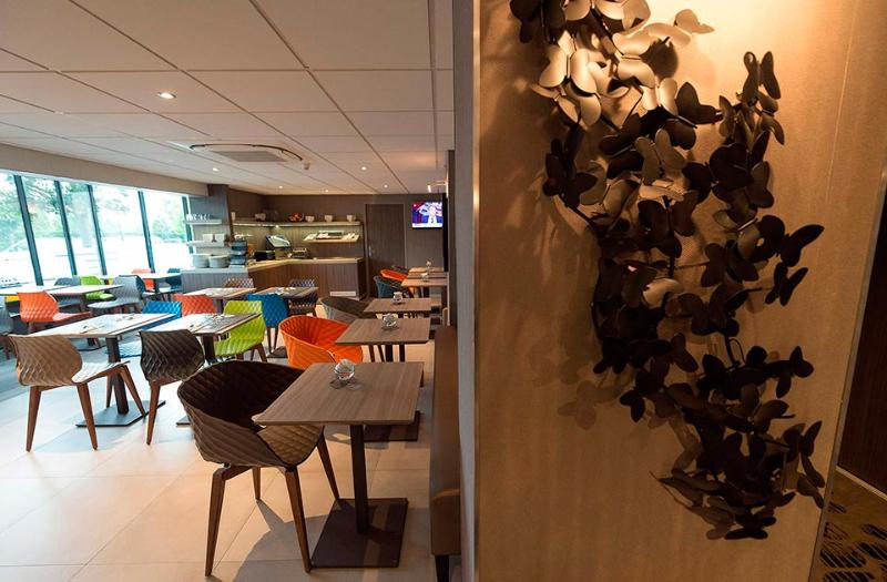 בית מלון כפרי Ibis Styles Saint Quentin