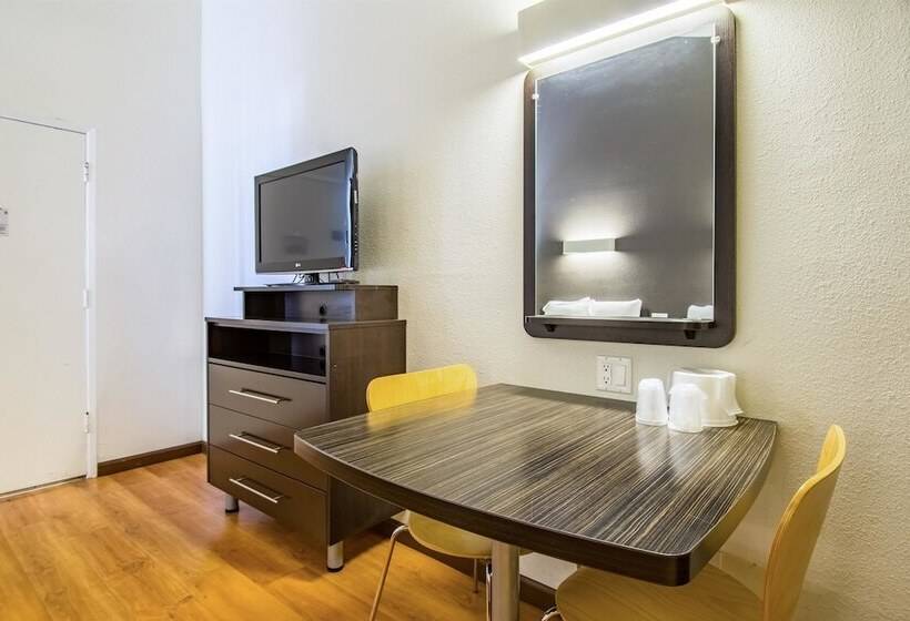 酒店 Studio 6 Cypress, Ca