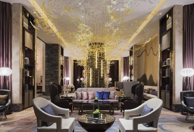Отель Wanda Realm Changzhou