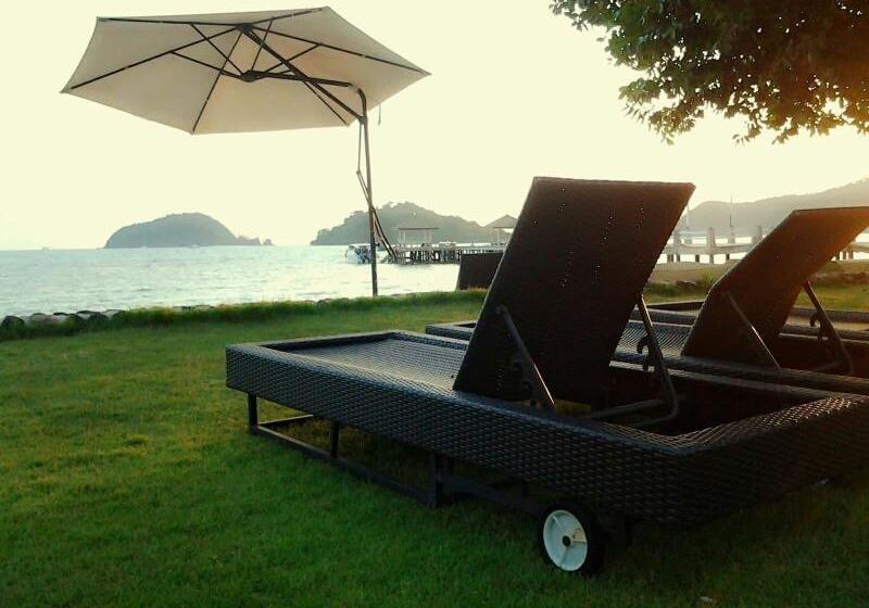 Maka Thanee Resort