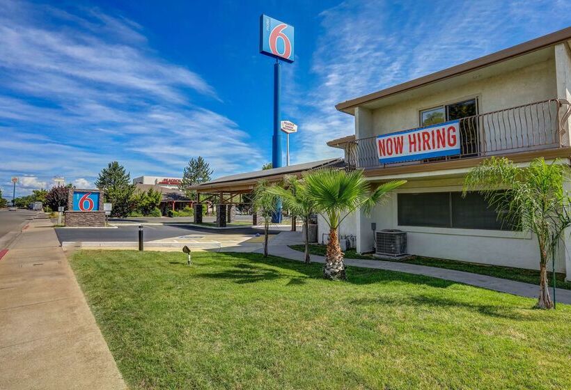 Motel 6anderson, Ca  Redding Airport