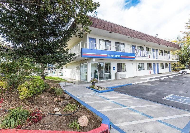 Motel 6yreka, Ca