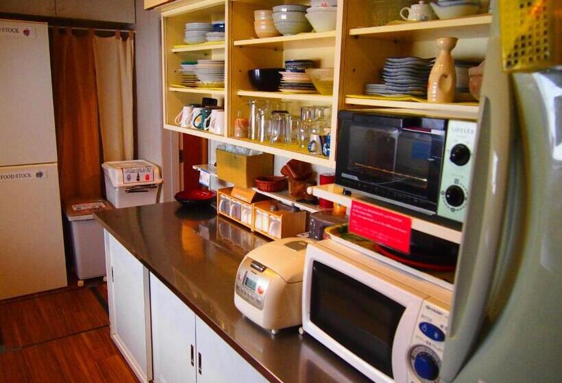 호스텔 Jhoppers Hiroshima Guesthouse