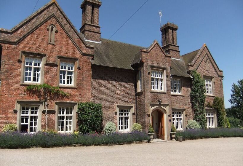 ホテル Dunsley Hall