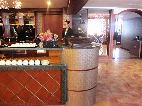 Otel Greentree Inn Changzhou Liyang Pingling Square Business