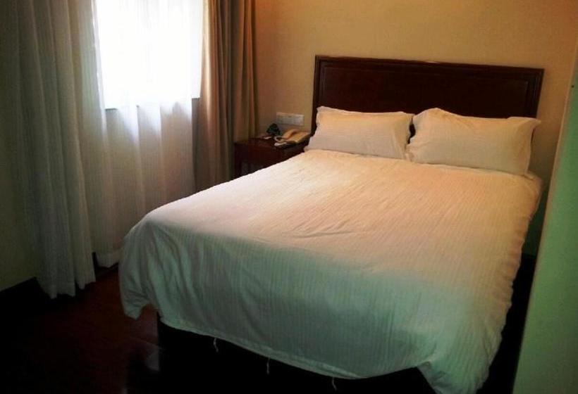 Hotel Greentree Inn Qingdao Railway Station East Square Pichaiyuan Express