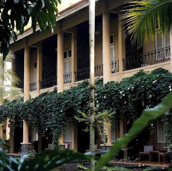 فندق Kayu Arum Resort