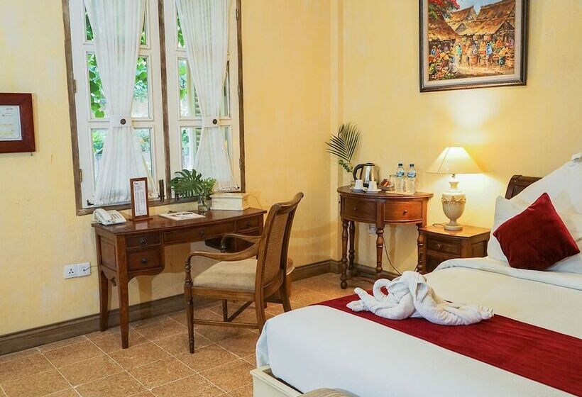 فندق Kayu Arum Resort