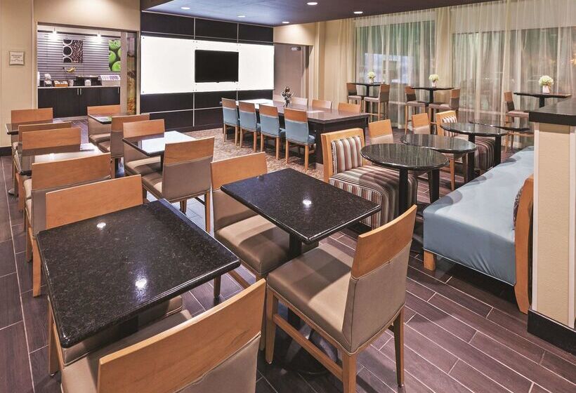 בית מלון כפרי La Quinta By Wyndham Wichita Falls   Msu Area